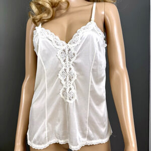 Vintage Fortune Camisole Cami Top Size Medium Ivory Cream Lace 100% Nylon USA